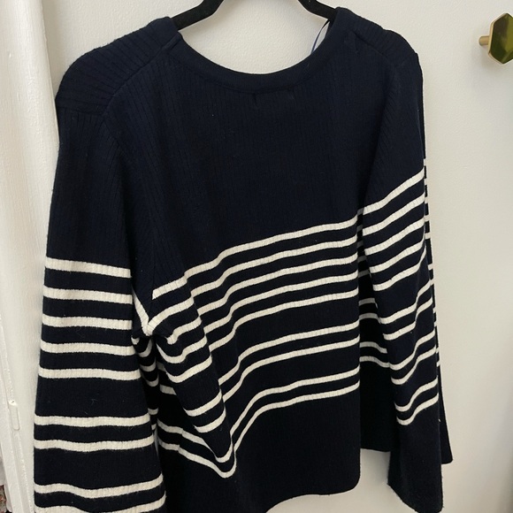 TOPSHOP SWEATER - Picture 2 of 3